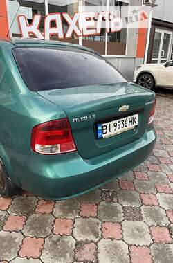 Седан Chevrolet Aveo 2005 в Кременчуге