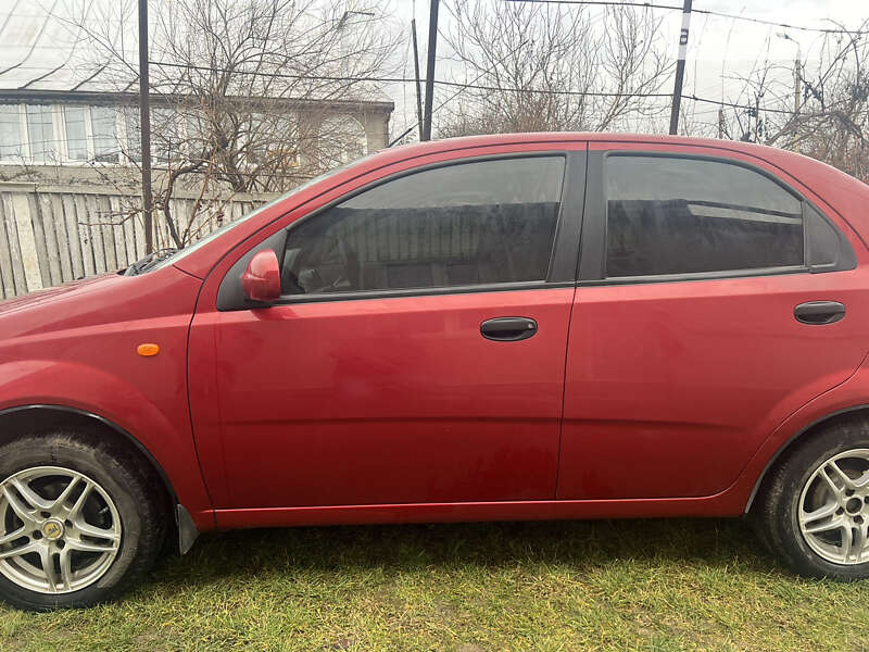 Седан Chevrolet Aveo 2005 в Виннице