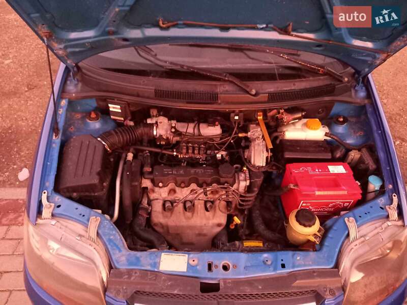 Хэтчбек Chevrolet Aveo 2007 в Виноградове фото 2 Хэтчбек Chevrolet Aveo 2007 в Виноградове