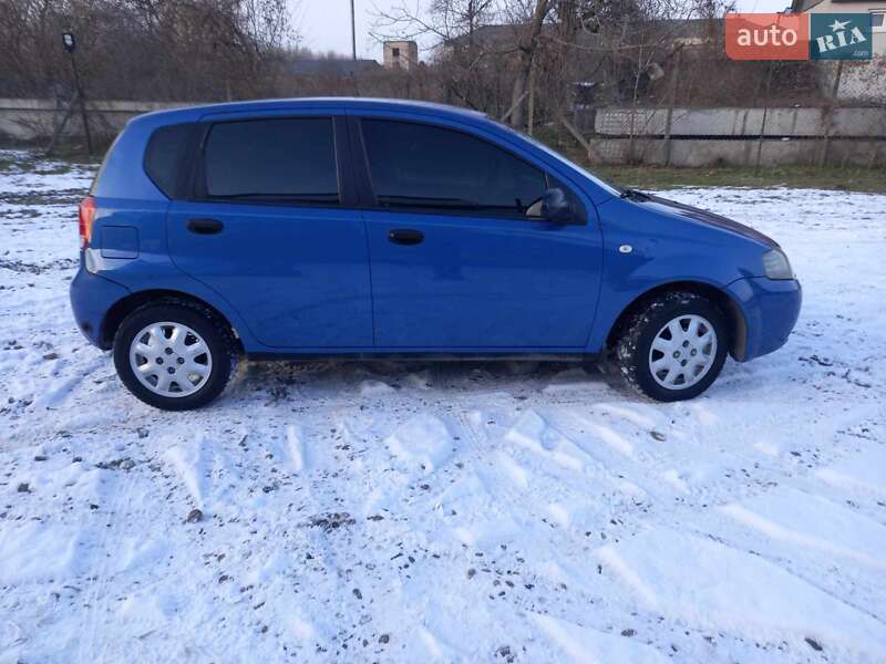 Хэтчбек Chevrolet Aveo 2007 в Виноградове фото 15 Хэтчбек Chevrolet Aveo 2007 в Виноградове