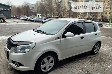 Хэтчбек Chevrolet Aveo 2008 в Запорожье