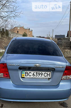 Седан Chevrolet Aveo 2004 в Львове