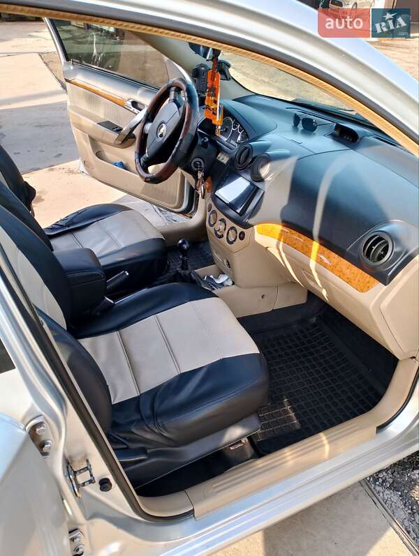 Седан Chevrolet Aveo 2008 в Варве