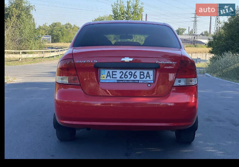 Седан Chevrolet Aveo 2006 в Днепре