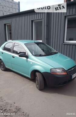 Седан Chevrolet Aveo 2005 в Полтаве