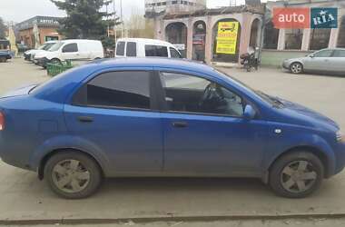 Седан Chevrolet Aveo 2006 в Изюме
