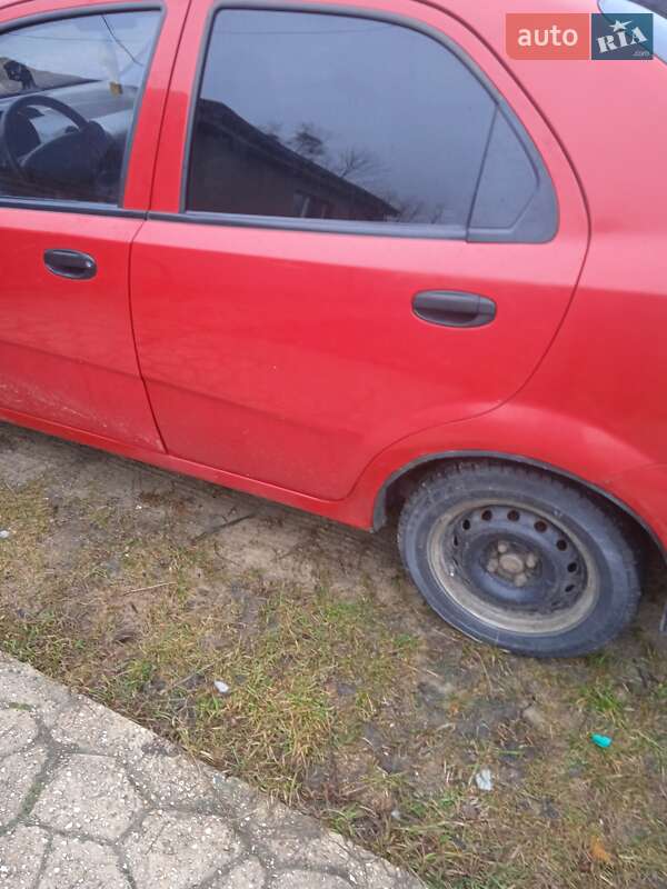 Седан Chevrolet Aveo 2004 в Барановке