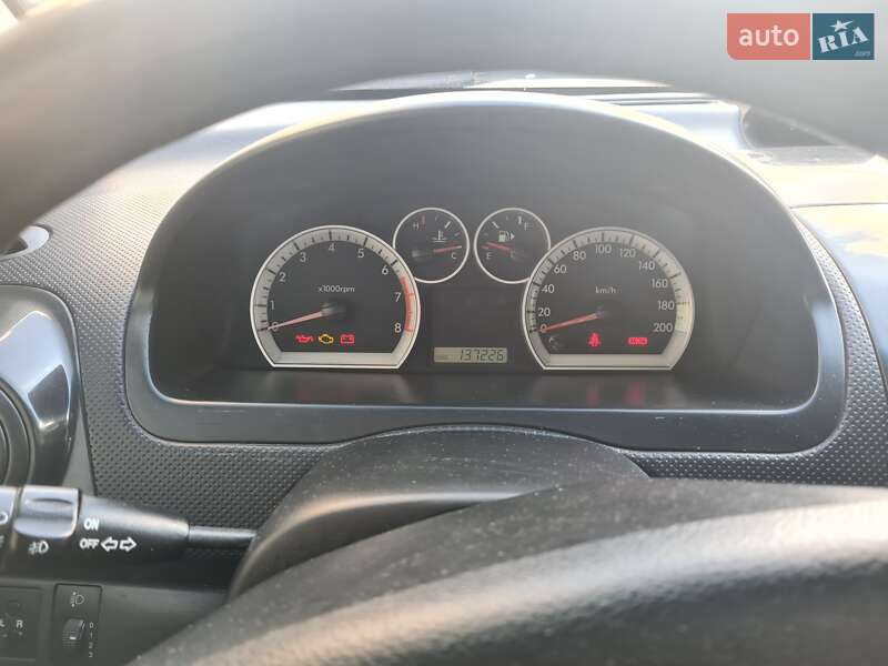 Седан Chevrolet Aveo 2007 в Києві