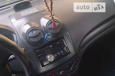 Седан Chevrolet Aveo 2008 в Кременчуге