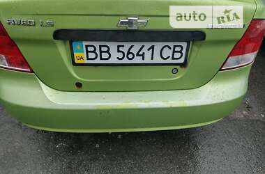 Седан Chevrolet Aveo 2005 в 
