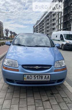 Седан Chevrolet Aveo 2005 в Ужгороде