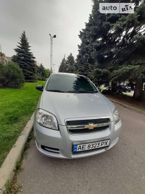 Седан Chevrolet Aveo 2008 в Дніпрі