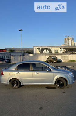 Седан Chevrolet Aveo 2008 в Киеве