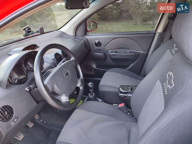 Седан Chevrolet Aveo 2006 в Каменском