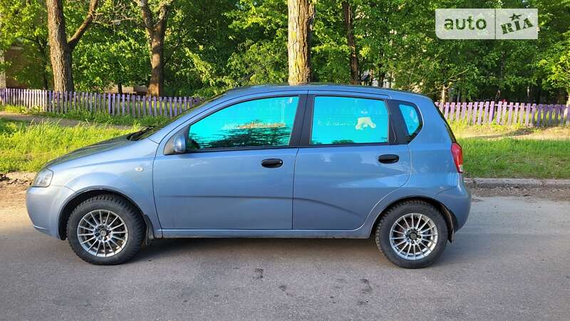 Хэтчбек Chevrolet Aveo 2007 в Чернигове