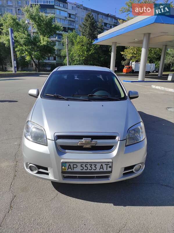 Седан Chevrolet Aveo 2008 в Запоріжжі
