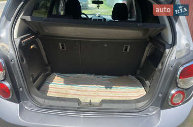 Хэтчбек Chevrolet Aveo 2012 в 