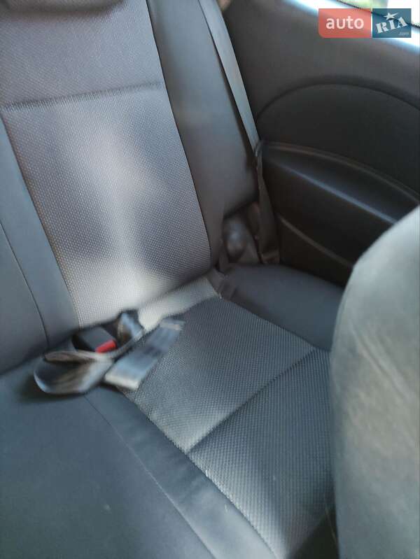 Хетчбек Chevrolet Aveo 2010 в Івано-Франківську