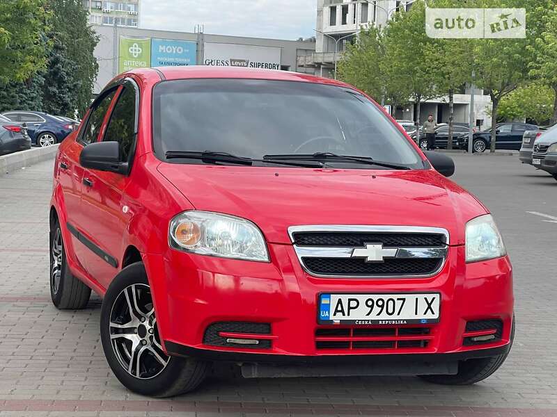 Седан Chevrolet Aveo 2006 в Днепре