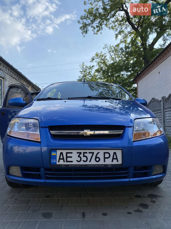 Хэтчбек Chevrolet Aveo 2008 в Днепре