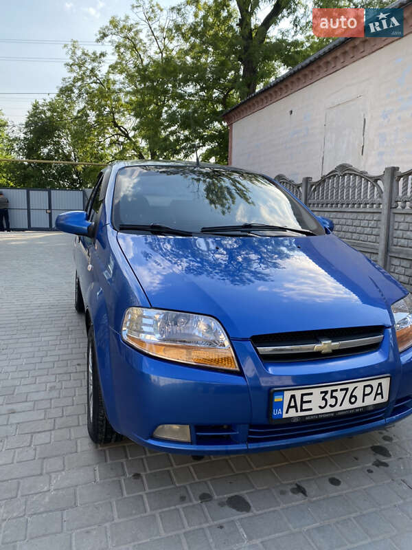 Хэтчбек Chevrolet Aveo 2008 в Днепре