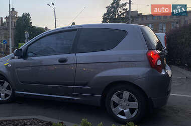 Хетчбек Chevrolet Aveo 2008 в Дніпрі
