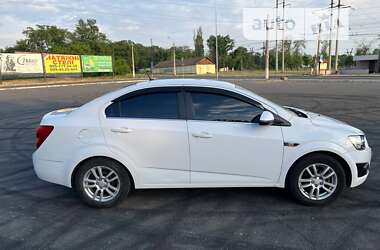 Седан Chevrolet Aveo 2013 в Краматорске