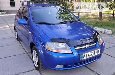 Седан Chevrolet Aveo 2006 в Броварах