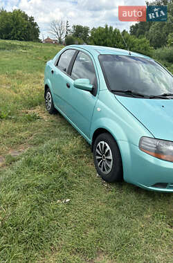 Седан Chevrolet Aveo 2005 в Сумах