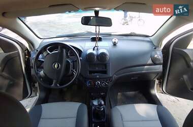 Хетчбек Chevrolet Aveo 2008 в 