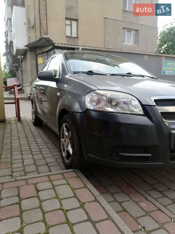 Седан Chevrolet Aveo 2006 в Луцке