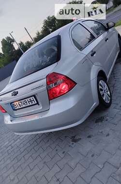 Седан Chevrolet Aveo 2006 в Полтаві