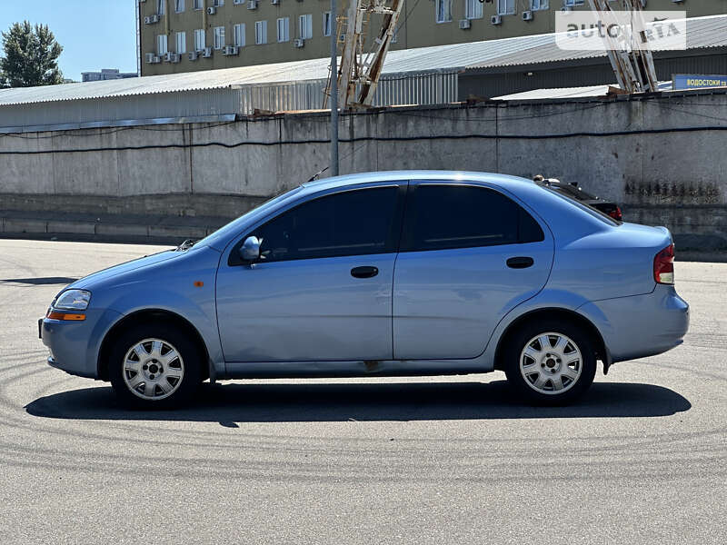 Седан Chevrolet Aveo 2005 в Киеве фото 5 Седан Chevrolet Aveo 2005 в Киеве
