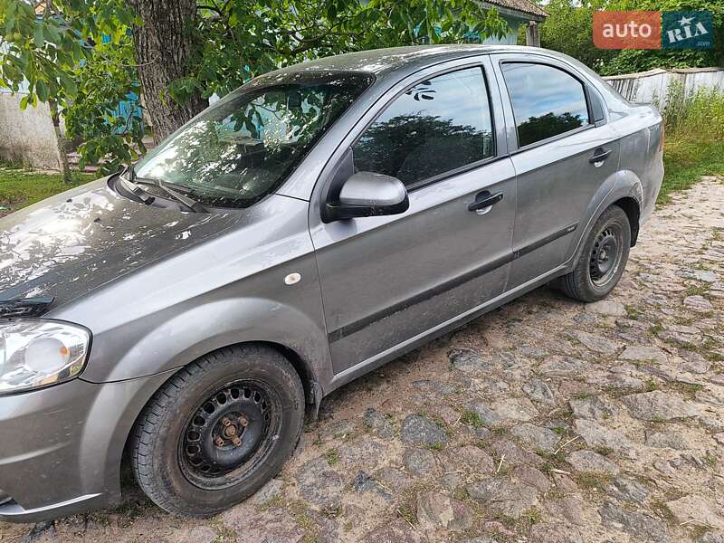 Седан Chevrolet Aveo 2008 в Томашполе