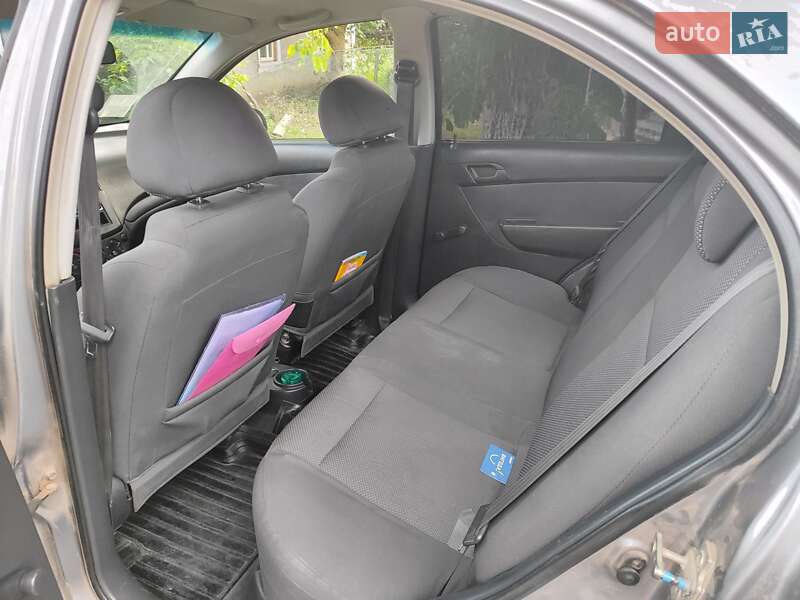 Седан Chevrolet Aveo 2008 в Томашполе