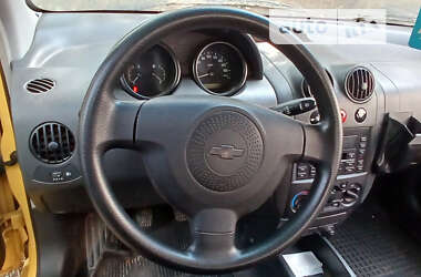 Седан Chevrolet Aveo 2005 в Запоріжжі