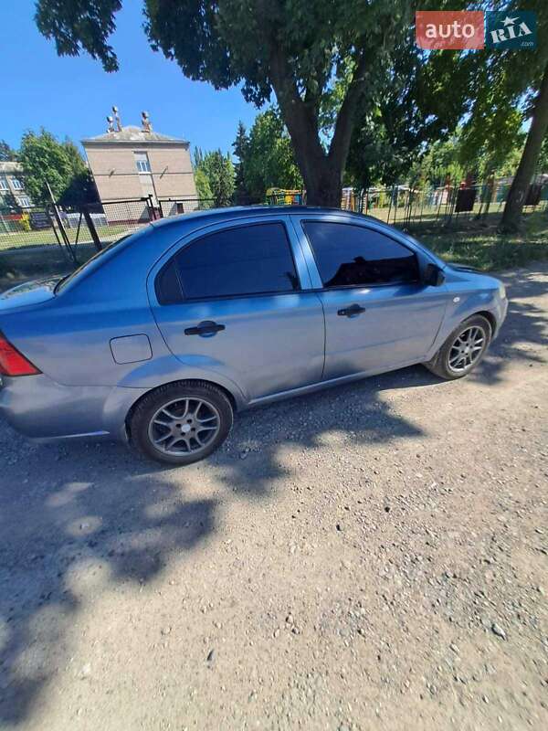 Седан Chevrolet Aveo 2006 в Запорожье