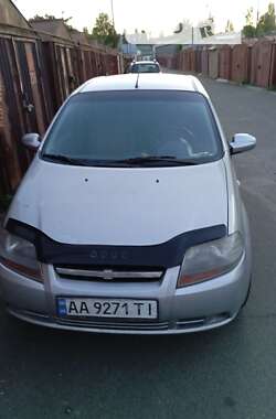 Хэтчбек Chevrolet Aveo 2006 в Киеве