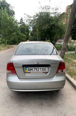 Седан Chevrolet Aveo 2005 в Житомирі