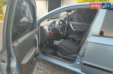Седан Chevrolet Aveo 2006 в 
