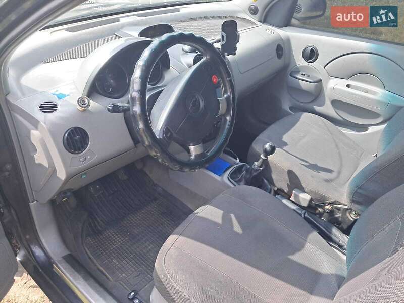 Хетчбек Chevrolet Aveo 2004 в Шевченковому