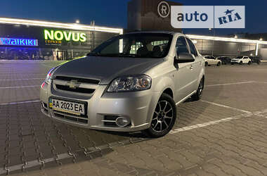 Седан Chevrolet Aveo 2007 в Києві