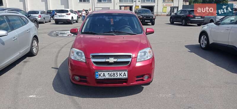 Седан Chevrolet Aveo 2006 в Киеве
