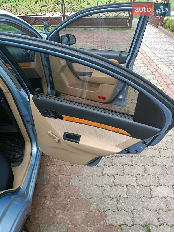 Седан Chevrolet Aveo 2007 в Ивано-Франковске фото 12 Седан Chevrolet Aveo 2007 в Ивано-Франковске