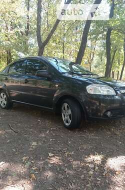 Седан Chevrolet Aveo 2009 в Кривом Роге