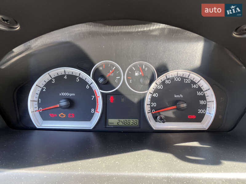 Седан Chevrolet Aveo 2006 в Софиевской Борщаговке