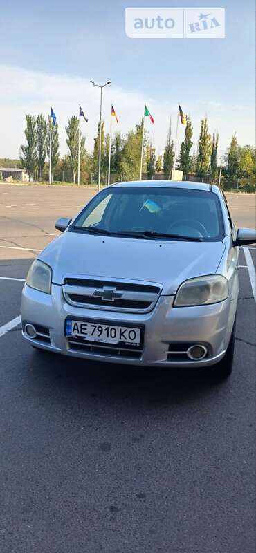 Седан Chevrolet Aveo 2008 в Кривому Розі