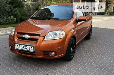 Седан Chevrolet Aveo 2008 в Киеве