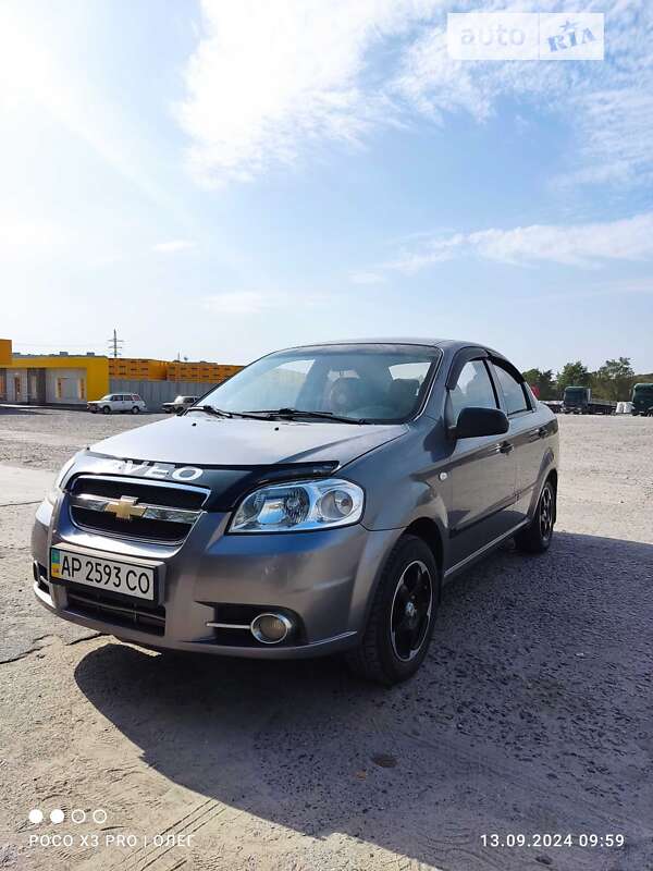 Седан Chevrolet Aveo 2007 в Дніпрі