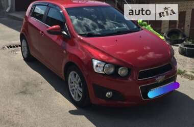 Хэтчбек Chevrolet Aveo 2011 в Чернигове